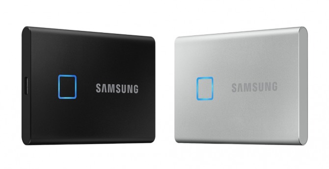 삼성전자 포터블 SSD 'T7 Touch'. 사진=삼성전자 제공