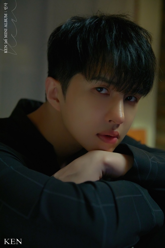 데뷔 8년차 그룹 '빅스' 멤버 켄이 20일 첫 솔로 앨범 '인사'를 발매한다. 사진=젤리피쉬 엔터테인먼트 제공