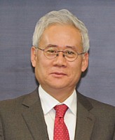 ▲홍성열마리오아울렛회장