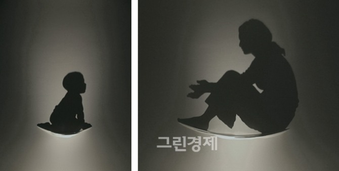 ▲쿠미야마시타작아카리AKARI,2009