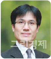 ▲권순만서울대보건대학원원장