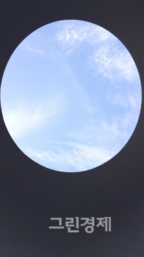 ▲제임스터렐작스카이스페이스(Skyspace),2013,한솔뮤지엄,한국