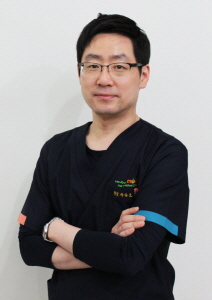 ▲이규호모아름모발이식센터원장