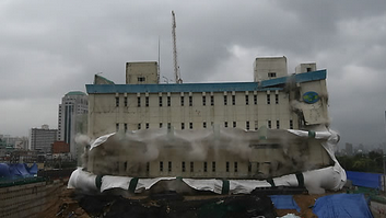 ▲발파해체직전노량진수산시장냉동창고모습