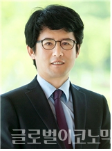 ▲박여범용북중교사(문학박사‧문학평론가)