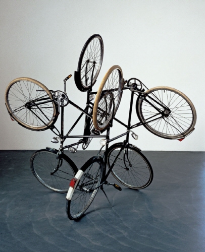 가브리엘 오로즈코, 네 개의 자전거(항상 한 방향이다) Four Bicycles (There Is Always One Direction), 1994