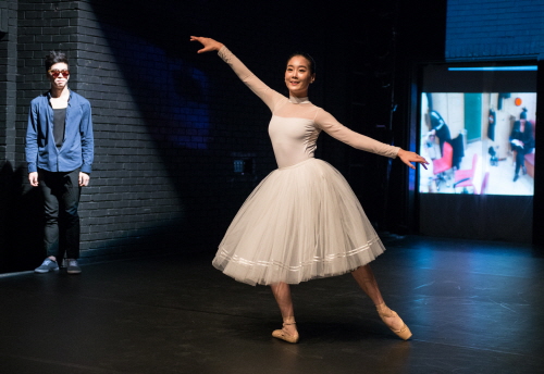 배준용 안무의 '도그마'