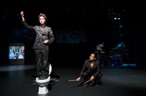 배준용 안무의 '도그마'