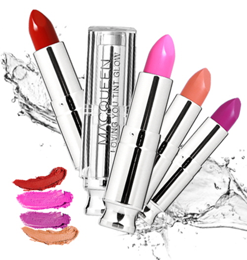 맥퀸뉴욕은 봄철 사랑에 빠진 여성의 설레임을 표현한 립 제품 '러빙유 립스틱'을 4가지 색상으로 출시했다 / 사진=맥퀸뉴욕 제공