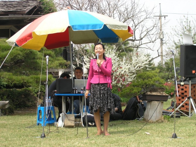 김순영 교수(국제 시낭송 명인)