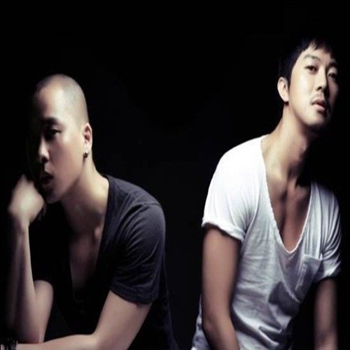 윤건 윤건 
