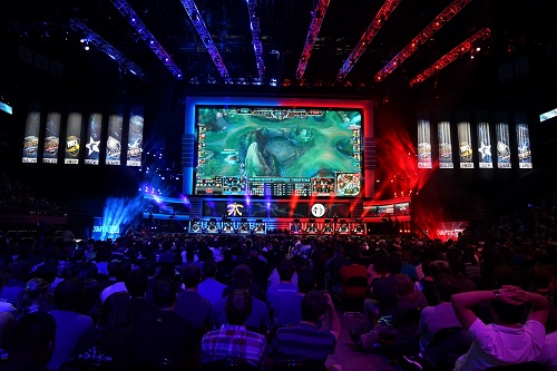 사진은 MSI 1일차 경기장 전경의 모습