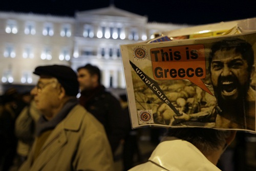 구제금융 수용여부를 결정하는 그리스 국민투표에서 반대부결 의견이 찬성 가결보다 여전히 더 높은 것으로 나타나고 있다. 