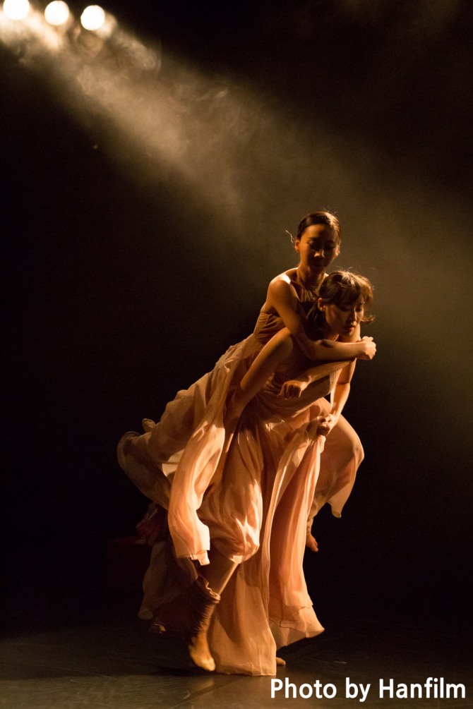 최민경 안무의 '방하심'