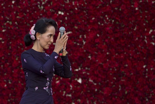 미얀마 총선에서 아웅신 수치 여사가 하원 의원 당선이 확정됐다.   