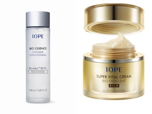 바이오 에센스 인텐시브 컨디셔닝(좌), 슈퍼바이탈 크림 바이오 엑설런트 리치(우)/ 사진=아이오페 제공