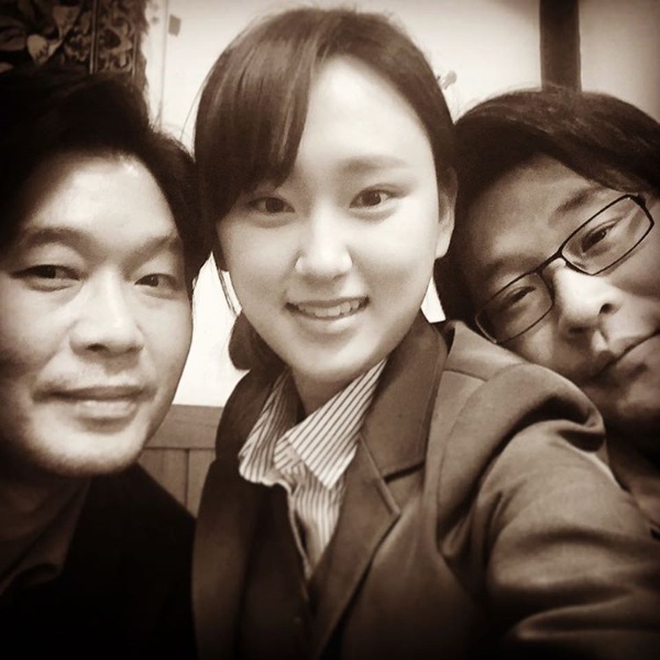 사랑해요 재명아빠. 사랑해요 무성아빠 배우 류재명(왼쪽)과 류혜영, 최무성(오른쪽)/ 사진=류혜영 인스타그램 캡처