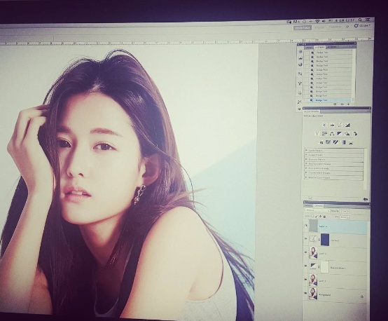 남보라가 20일 자신의 SNS에 올린 봄 컬렉션 화보 사진을 올렷다./사진=인스타그램 캡처