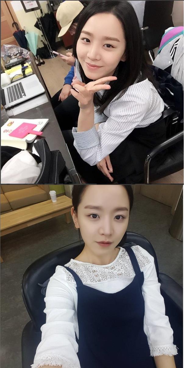 KBS 주말 드라마 ‘아이가 다섯’에서 전무후무 회전문 철벽녀 ‘이연태’역을 맡아 성훈(김상민 역)과 찰떡 궁합을 선보이고 이며 시청자들의 마음을 사로잡고 있는 배우 신혜선이 촬영 대기실 모습을 공개했다./사진=신혜선 SNS