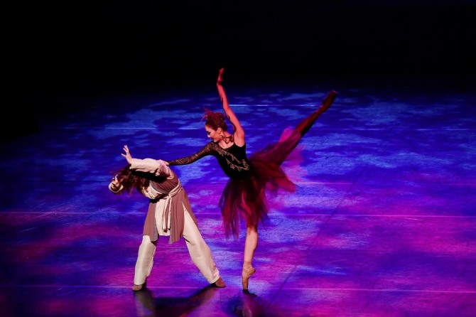 신은경 안무·최영환 연출의 2016 '메시아'