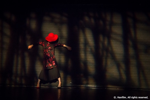 유정재 안무의 '화양연화'