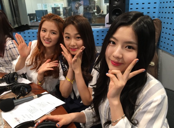 신인 걸그룹 '구구단'/사진= '김창렬의 올드스쿨' 공식 트위터 캡처