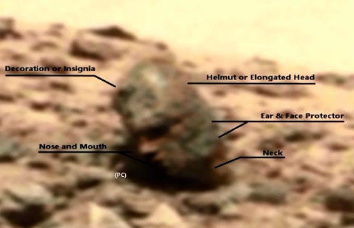 패러노블 크루서블이 화성 탐사로봇 큐리오시티의 화성 촬영한 사진속에서 발견한 로마군 머리모양의 바위를 분석한 내용. 사진=나사/패러노블 크루서블 