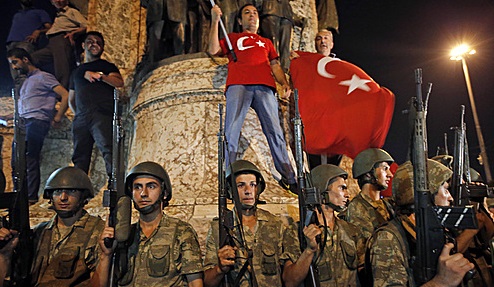터키에서 군사 쿠데타와 유혈 사태가 발생한 데 대해 세계 각국이 평화적인 해결을 촉구하고 나섰다. / 사진 = 뉴시스