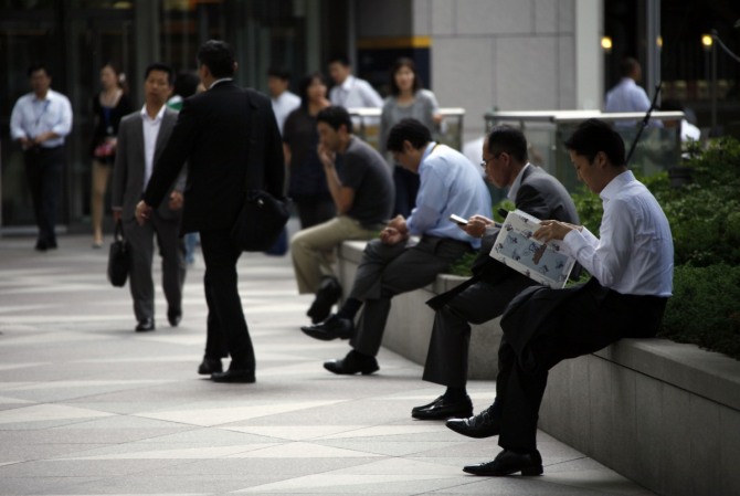 일본의 지난달 실업률이 3.0%로 21년 2개월만에 최저치를 기록했다.니혼게이자이신문, 뉴스위크 등 일본 언론 보도에 따르면 일본 총무성은 30일 7월 실업률이 3.0%로 전월(3.1%)보다 0.1%포인트 하락했다고 발표했다. / 뉴시스