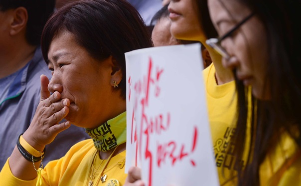 백남기 농민 사망 3자녀 이상한 이름, 백도라지 백두산 백민주화는 누구? 가톨릭 일부 신도들, 사건진상 밝혀달라 교황청 탄원. 서울대학교 병원 백남기 농민 상황 및 입장발표 기자회견 모습. /뉴시스 제휴