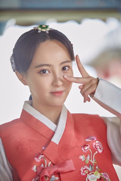 다이어트에 성공한 명은공주 정혜성/사진=공식 인스타그램 캡처