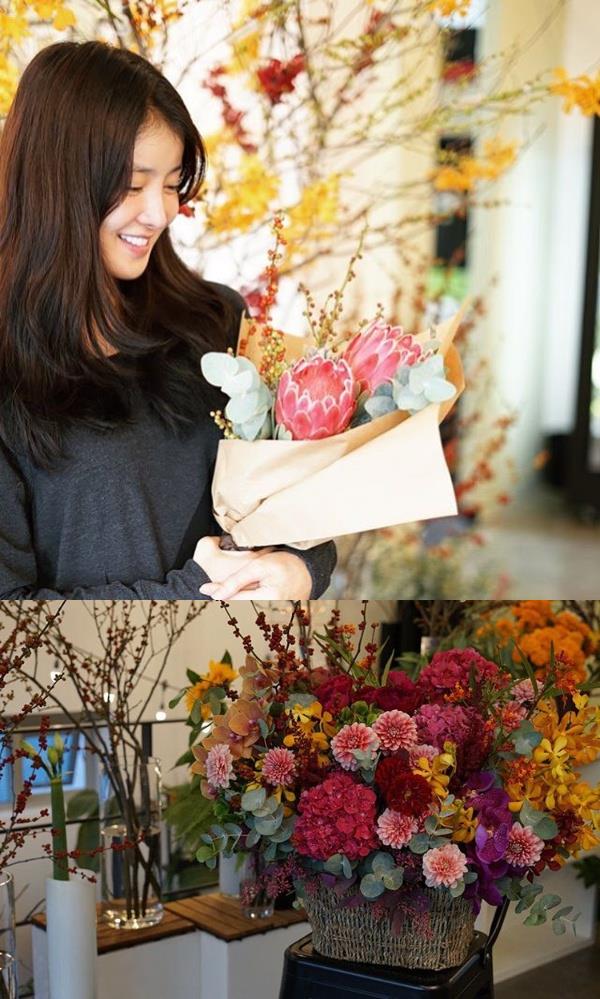 이시영이 최근 자신의 SNS를 통해 꽃꽃이 수업 중이라며 근황을 전했다./사진=인스타그램 캡처