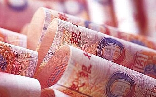홍콩을 포함해 중국 대륙에 350억원에 달하는 대규모 위조지폐가 유통돼 관계 당국이 수사에 착수했다.