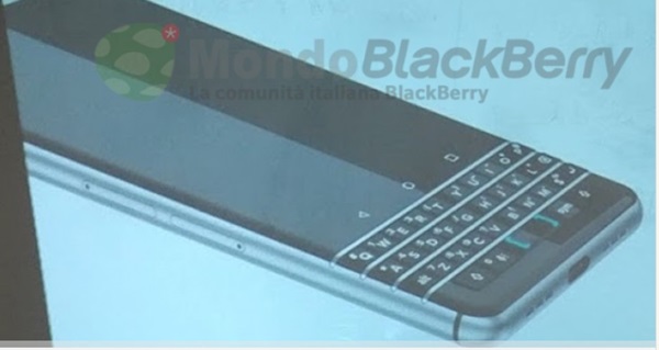 블랙베리의 물리적 키보드를 가진 스마트폰 '머큐리' 유출 사진. 사진=유튜브/ 몬도블랙베리 