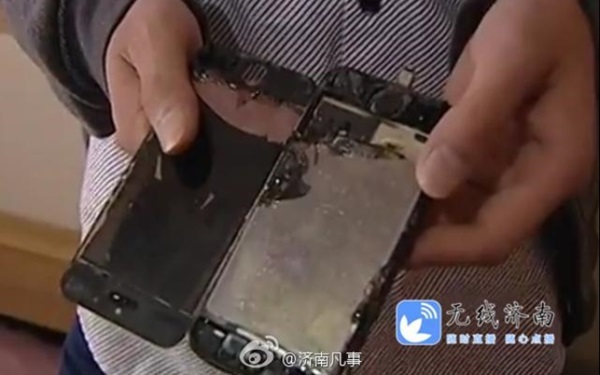 중국의 아이폰5S사용자가 아이폰5S를 충전하던 중 발화사고를 당했다. 사진=웨이보/마이드라이버스닷컴   