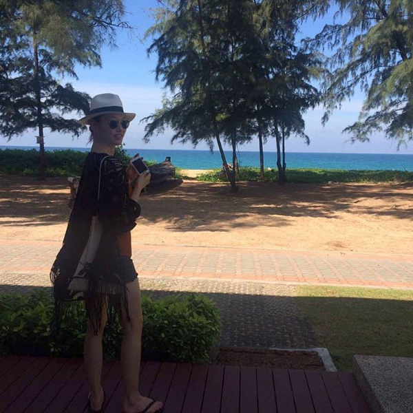 태국 푸켓에서 '도깨비' 포상휴가를 즐기고 있는 배우 이엘/사진=이엘 인스타그램 캡처