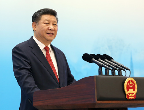 시진핑 중국 국가주석이 중국공산당 중앙정치국 상무위원회 제도를 폐지하고 대통령제로 전환을 모색하고 있다는 설이 제기되고 있다.