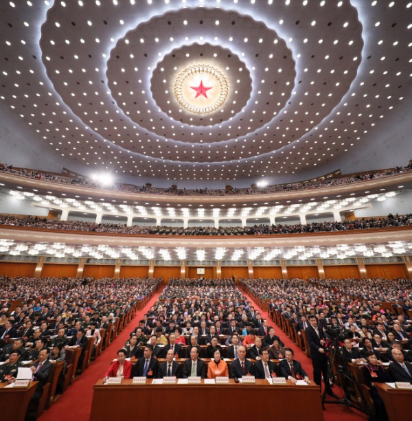 사진=신화/뉴시스, 중국 베이징 인민대회당에서 지난 5일 제12기 전국인민대표대회(전인대) 제5차 전체회의가 열리고 있다.