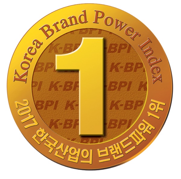 한국타이어가 한국능률협회컨설팅이 주관하는 '2017 한국산업의 브랜드파워'(K-BPI) 승용차타이어 부문에서 15년 연속 1위를 차지했다고 16일 밝혔다. 사진은 2017 K-BPI 골든브랜드 엠블렘. 한국타이어=제공