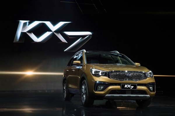 기아자동차가 16일(현지시간) 중국형 SUV 쏘렌토 'KX7'을 중국 시장에 출시했다. 기아차=제공