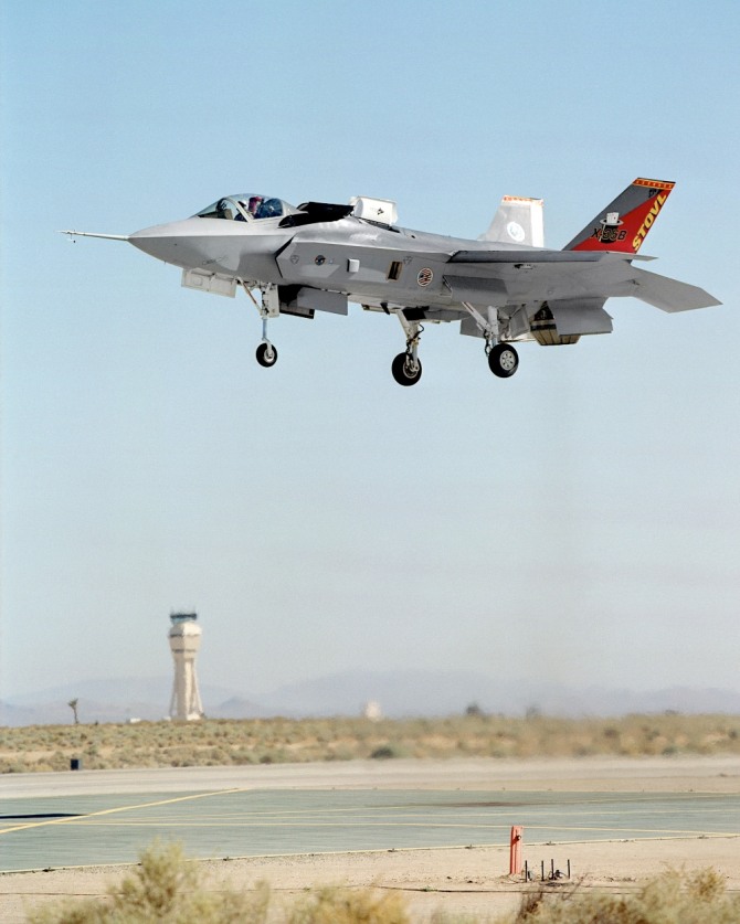 미군의 F-35B가 최근 한반도에서 정밀타격훈련을 마친 것으로 알려졌다. F-35는 미국에서 차세대 전투기로 개발하고 있는 통합 전투공격기다.//사진출처=JSP