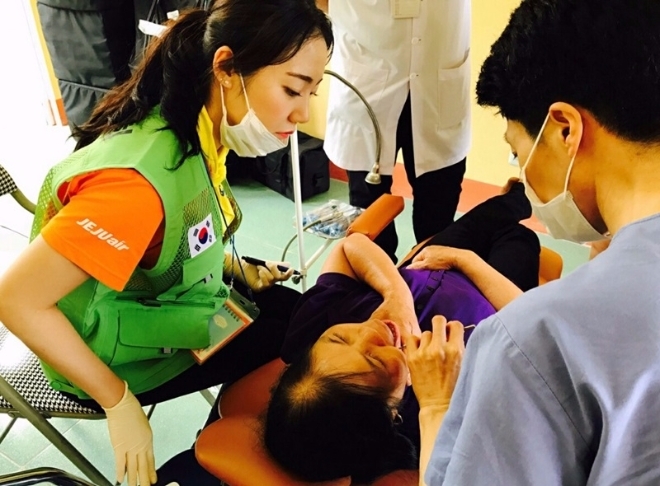 제주항공이 지난 12일부터 17일까지 베트남 하노이 인근 옌바이성 지역에서 해외 의료봉사활동을 진행했다.