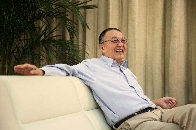 류 회장은 가족이라는 이유만으로 자식에게 회사를 물려주는 일은 절대 없을 것이라고 말했다. 자료=lenovo.com.cn