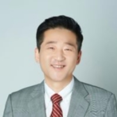 최명길 의원은 지난 25일 자신의 페이스북을 통해 KT가 26일부터 자사 단말보험상품(올레폰안심플랜) 판매와 관련해 이용자들로부터 잘못 거둬들인 부가가치세에 대해 환급절차를 개시한다고 전했다. 사진=최명길 페이스북 캡처