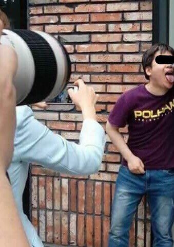 일명 미스터 폴햄의 성추행 장면.