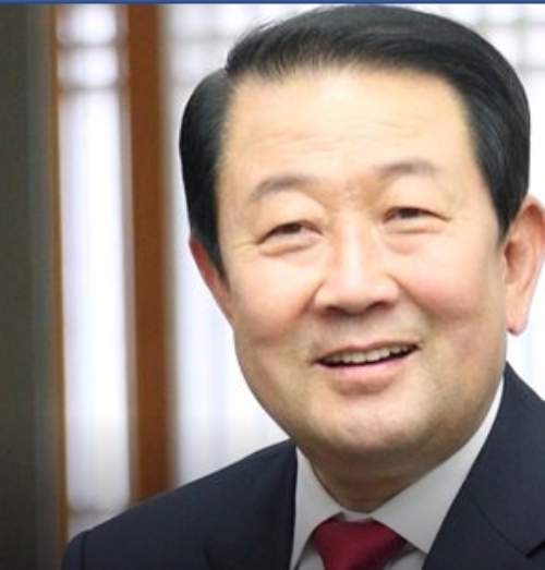 25일 국민의당 비상대책위원장에 선출된 박주선 국회부의장은 법조인 출신의 4선 의원이다. 사진=박주선 페이스북