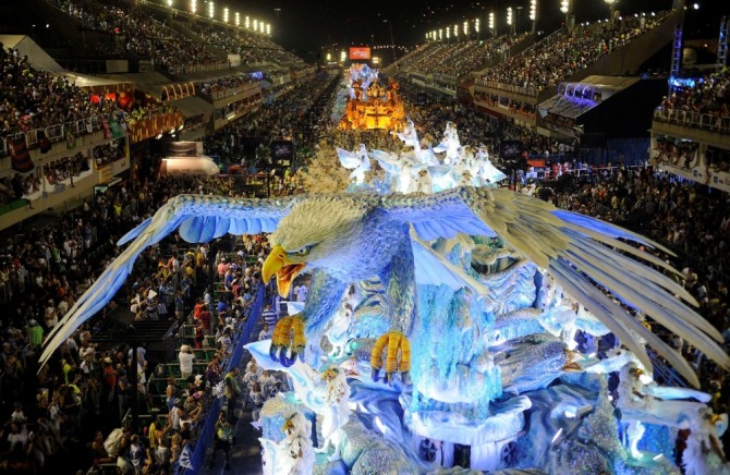브라질 리우데자네이루시의 카니발축제 모습. 사진=위키피디아