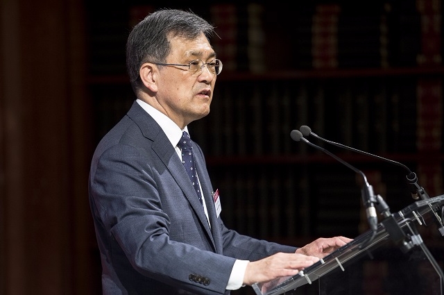 권오현 삼성전자 부회장이 13일 삼성전자 이사회 이사·의장직 사퇴를 결심했다.