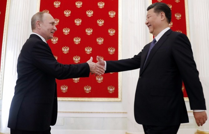시진핑 중국 주석과 푸틴 러시아 대통령은 양국의 미디어 교류 협력을 지속적으로 중시해 왔다.
