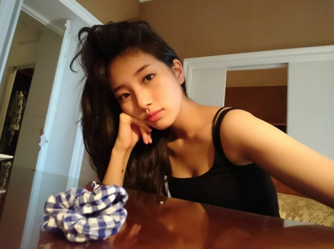 가수이자 배우인 수지가 박진영과 다시 함께 한다. /출처=수지 인스타그램